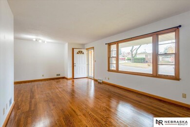 820 Northborough Ln, Lincoln, NE 68505 - photo 3