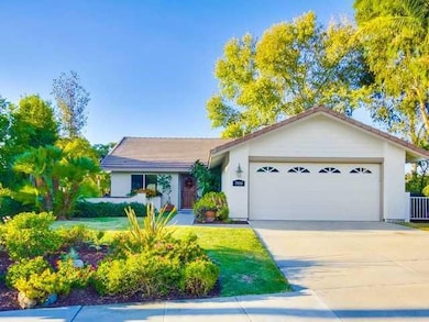 7959 Calle Posada, Carlsbad, CA 92009 - photo 2