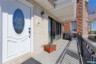 1021 Jfk Blvd E, Weehawken, NJ 07086 - photo 2