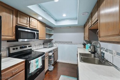 1853 Mimosa Ct unit D, Henderson, NV 89014 - photo 7