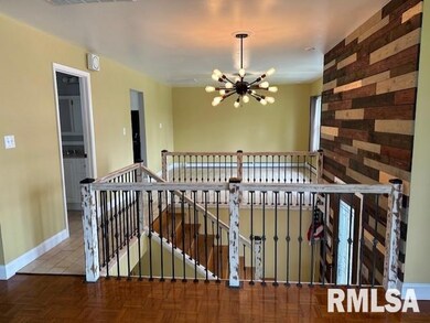 152 E Sylvan St, Virginia, IL 62691 - photo 5