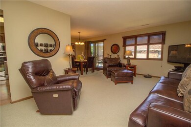 1174 49th St unit 3, West Des Moines, IA 50266 - photo 3