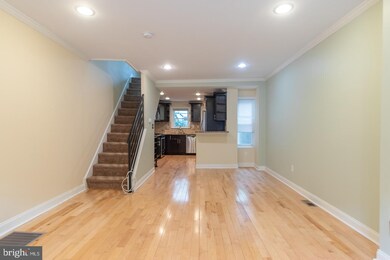 2043 Mountain St, Philadelphia, PA 19145 - photo 2