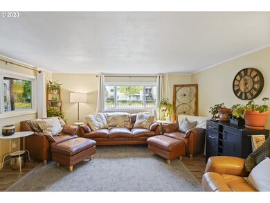 180 S St, Springfield, OR 97477 - photo 5