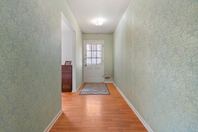 Pine Ridge Rd 2424 Kalamazoo 49008-2