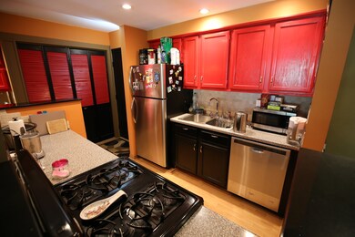 1623 Ashland Ave unit 3C, Des Plaines, IL 60016 - photo 5