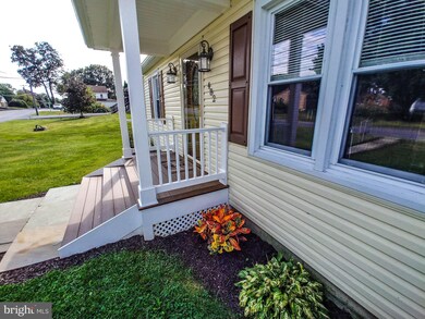 482 Reid Rd, Waynesboro, PA 17268 - photo 2