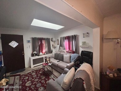 9 Osborne Rd, Albany, NY 12205 - photo 3