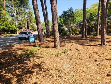 215 Devane St, Fayetteville, NC 28305 - photo 4