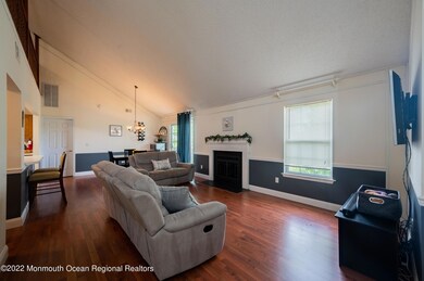 62 Des Moines Ct, Tinton Falls, NJ 07712 - photo 6