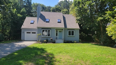 11 Tara Ln, North Falmouth, MA 02556 - photo 2