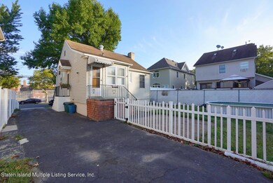 173 10th St, Staten Island, NY 10306 - photo 5