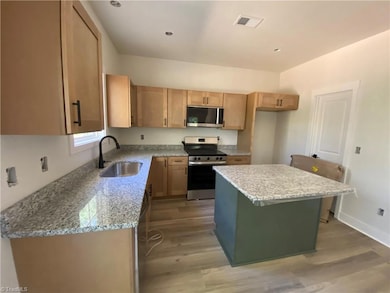 6940 Tia Ct, High Point, NC 27263 - photo 5