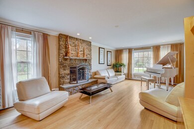 3255 Westview Dr, Northbrook, IL 60062 - photo 7