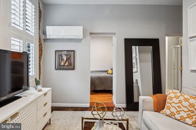 227 Poplar St unit C, Philadelphia, PA 19123 - photo 6