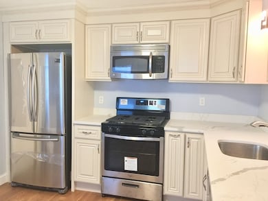 6 Webster St unit 2, Somerville, MA 02145 - photo 2