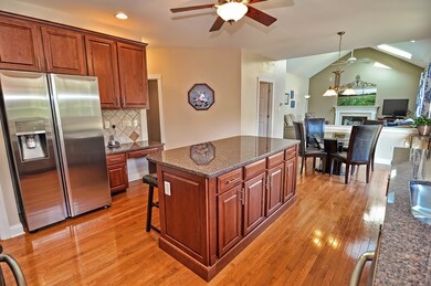 35 Whitehall Way, Bellingham, MA 02019 - photo 6