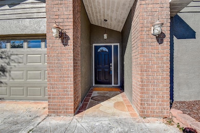 289 Whisper Lake Rd, Palm Harbor, FL 34683 - photo 3