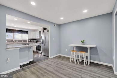 15237 Flintlock Terrace, Woodbridge, VA 22191 - photo 7