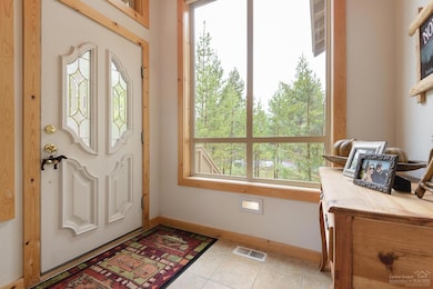 57732 Cherrywood Ln, Sunriver, OR 97707 - photo 2