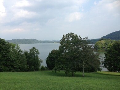 520 Dudala Cir, Loudon, TN 37774 - photo 3