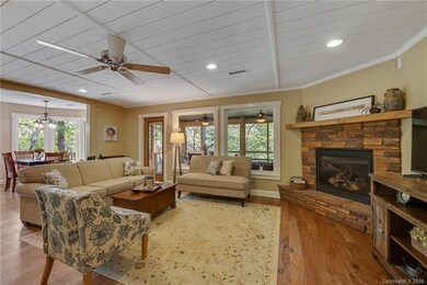 587 Rainbow Cir, Lake Lure, NC 28746 - photo 2