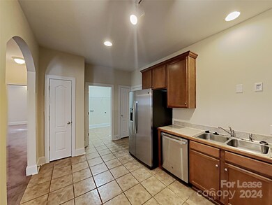 4137 Cedar Point Ave, Matthews, NC 28104 - photo 6