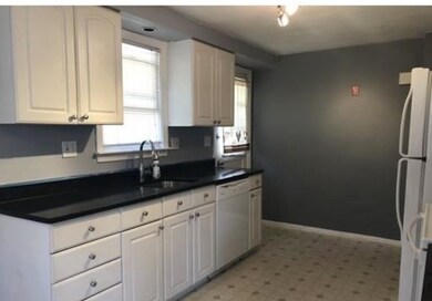 285 Cross St unit 1, Winchester, MA 01890 - photo 2