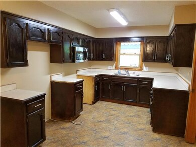 311 NW 16th St, Blue Springs, MO 64015 - photo 5