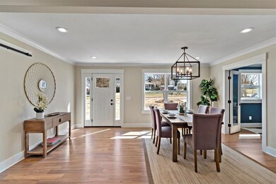 Dining room and Foyer
