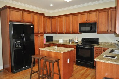 927 Squires Point, Duncan, SC 29334 - photo 4