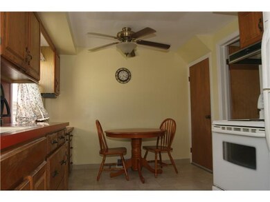 Kitchen Eat in Kitchen