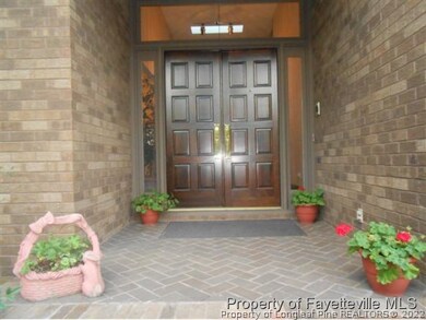 2596 Edmonton Rd, Fayetteville, NC 28304 - photo 3