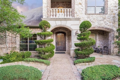309 Oak Pointe Ln, Southlake, TX 76092 - photo 2