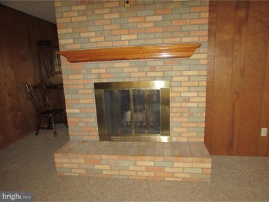 29 Laytons Lake Dr, Penns Grove, NJ 08069 - photo 6