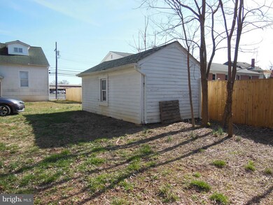 215 S Jefferson St, Frederick, MD 21701 - photo 6