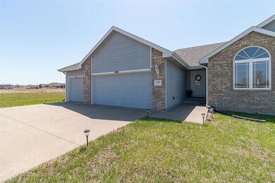 3403 SW 42nd Terrace, Topeka, KS 66610 - photo 2