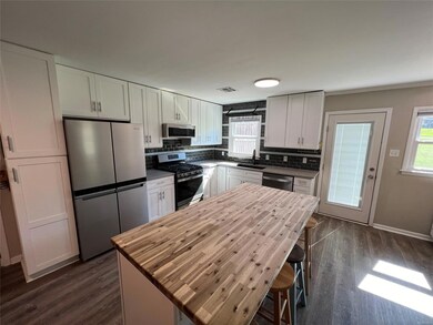 147 Lawrence St, Prattville, AL 36067 - photo 7