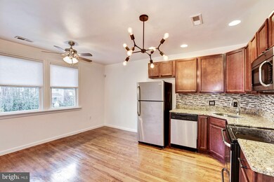 1354 Queen St NE unit 202, Washington, DC 20002 - photo 4