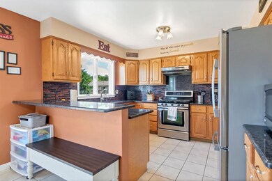 701 N Robin Ct, Griffith, IN 46319 - photo 6