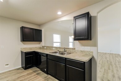 1414 Mark Dr, Ennis, TX 75119 - photo 6