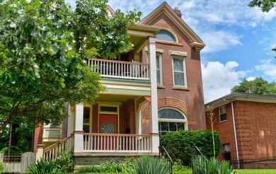 990 Bryden Rd, Columbus, OH 43205 - photo 2