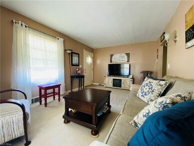 2531 E 38th St, Lorain, OH 44055 - photo 3