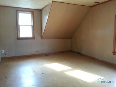 506 Locust St, Delta, OH 43515 - photo 7