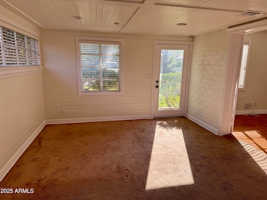 2834 E Avalon Dr, Phoenix, AZ 85016 - photo 7