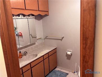 1726 Eastview Dr, Findlay, OH 45840 - photo 6