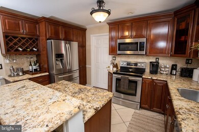 135 Twin Hill Dr, Willingboro, NJ 08046 - photo 7