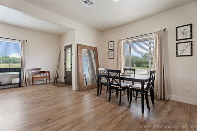 28200 S Highway 125 unit 70, Afton, OK 74331 - photo 4