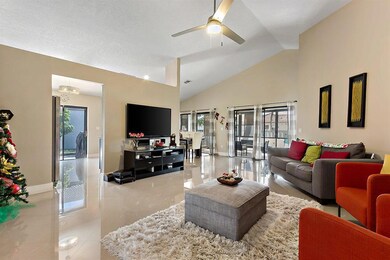 007-127ExecutiveCircle-BoyntonBeach-FL-s