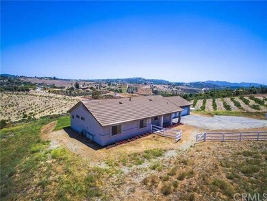 9694 Covey Ln, Escondido, CA 92026 - photo 2